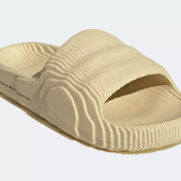 Adilette 22 Slides St Desert Sand / Tan Cream - Picture 16 of 16